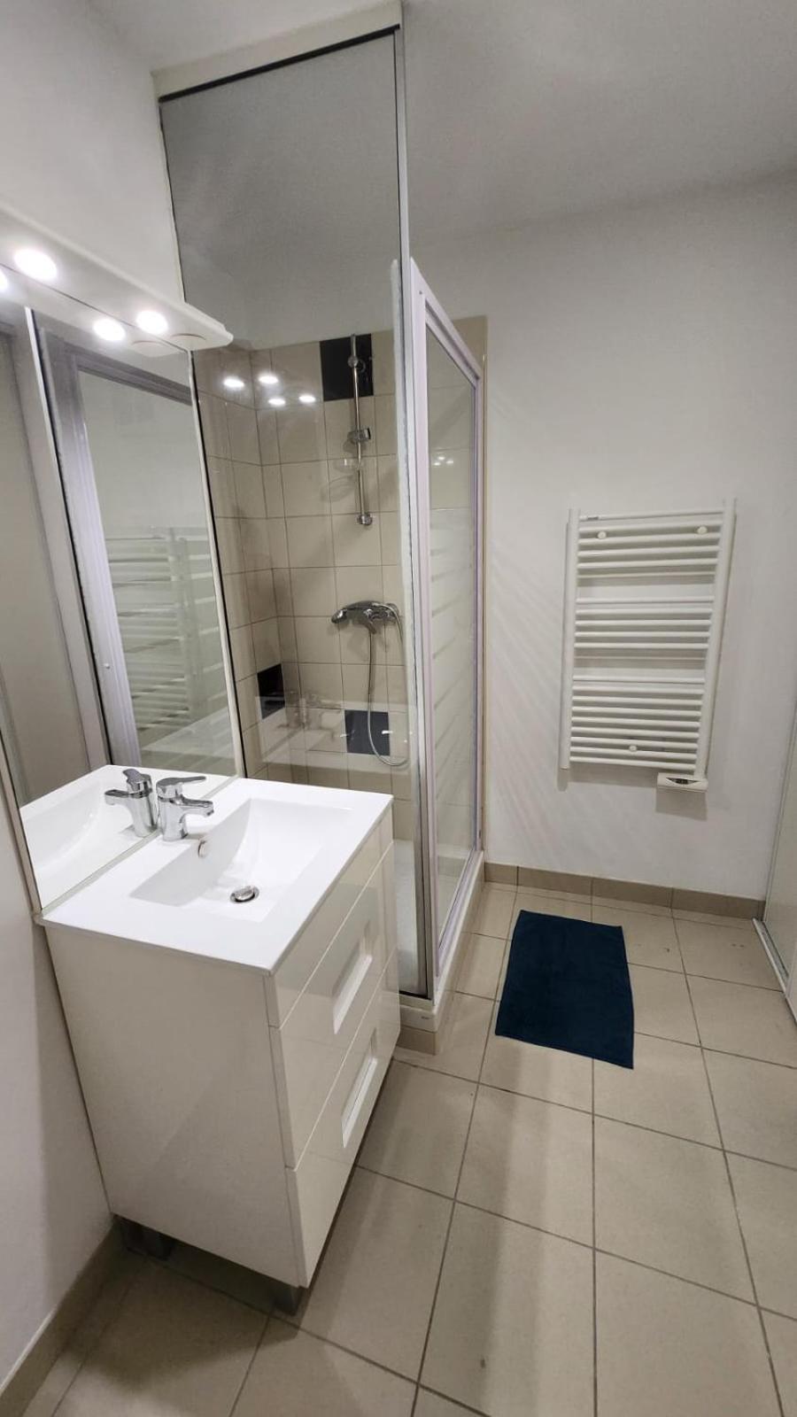 Charmant Appart Studio 30M2 Avec Terrasse 10M2 Vieux Port - Panier - Host Elite Marseille Exteriör bild